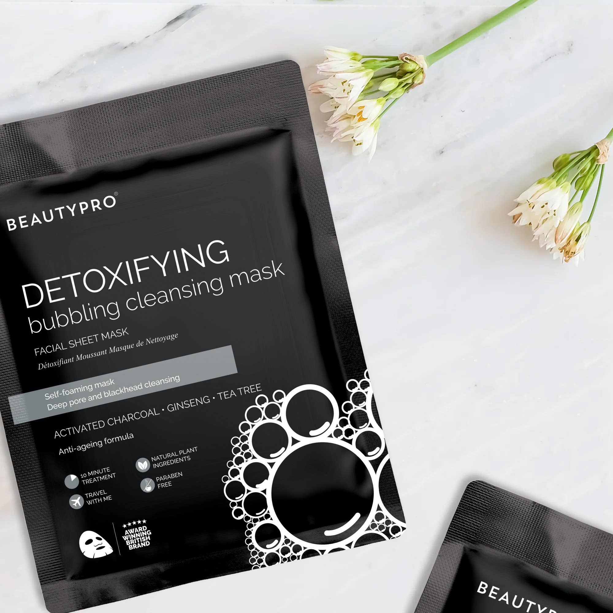 DETOXIFYING Bubbling Cleansing Sheet Mask with Activated Charcoal