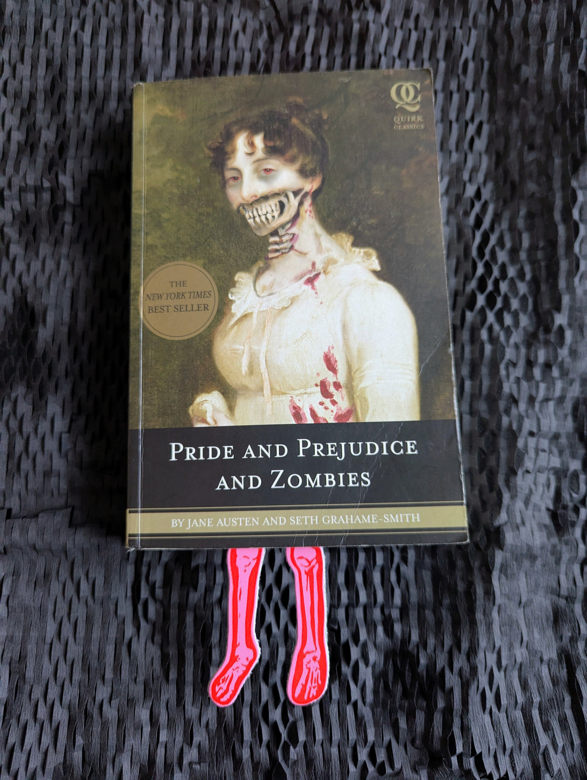 Spooky Read + Skeleton Bookmark